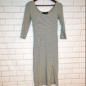 Polly & Esther‎ black and white striped midi dress Size Medium